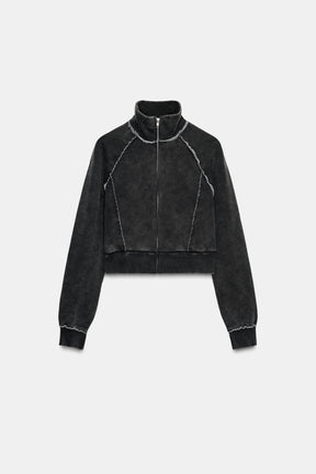 Seam-detailed sweatshirt.