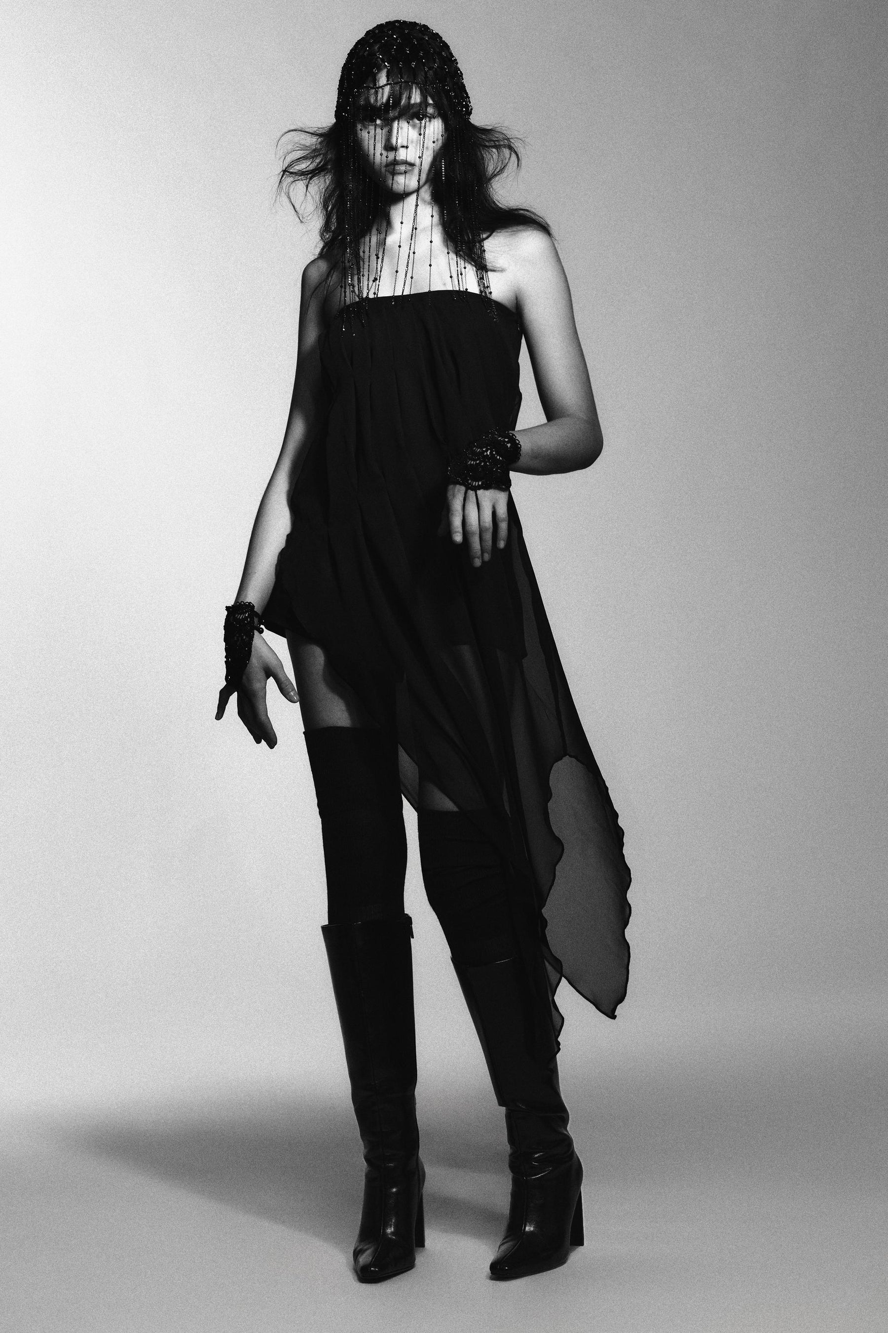 Contrast Bandeau Top