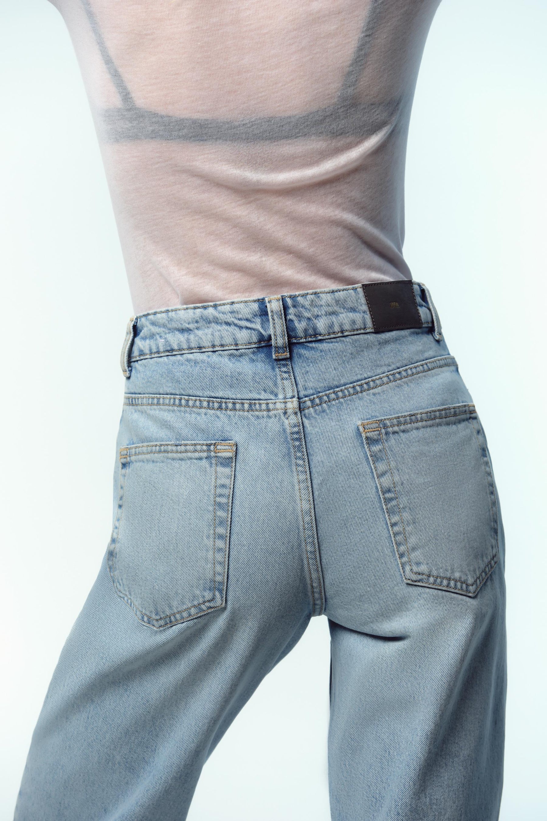 Straight mid-waist full-length jeans