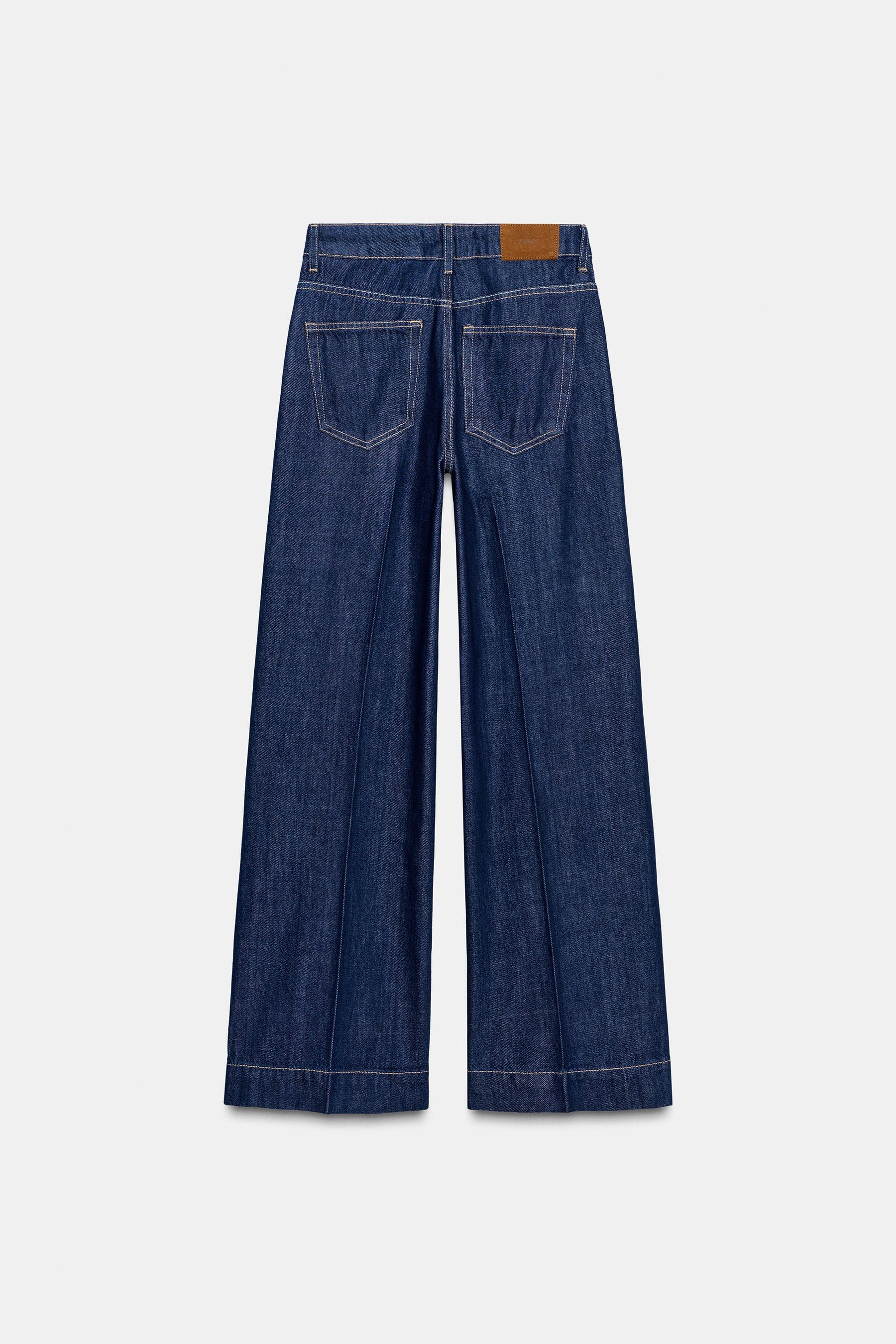 Straight High-Waist Jeans