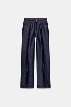 Straight mid-waist creased jeans.