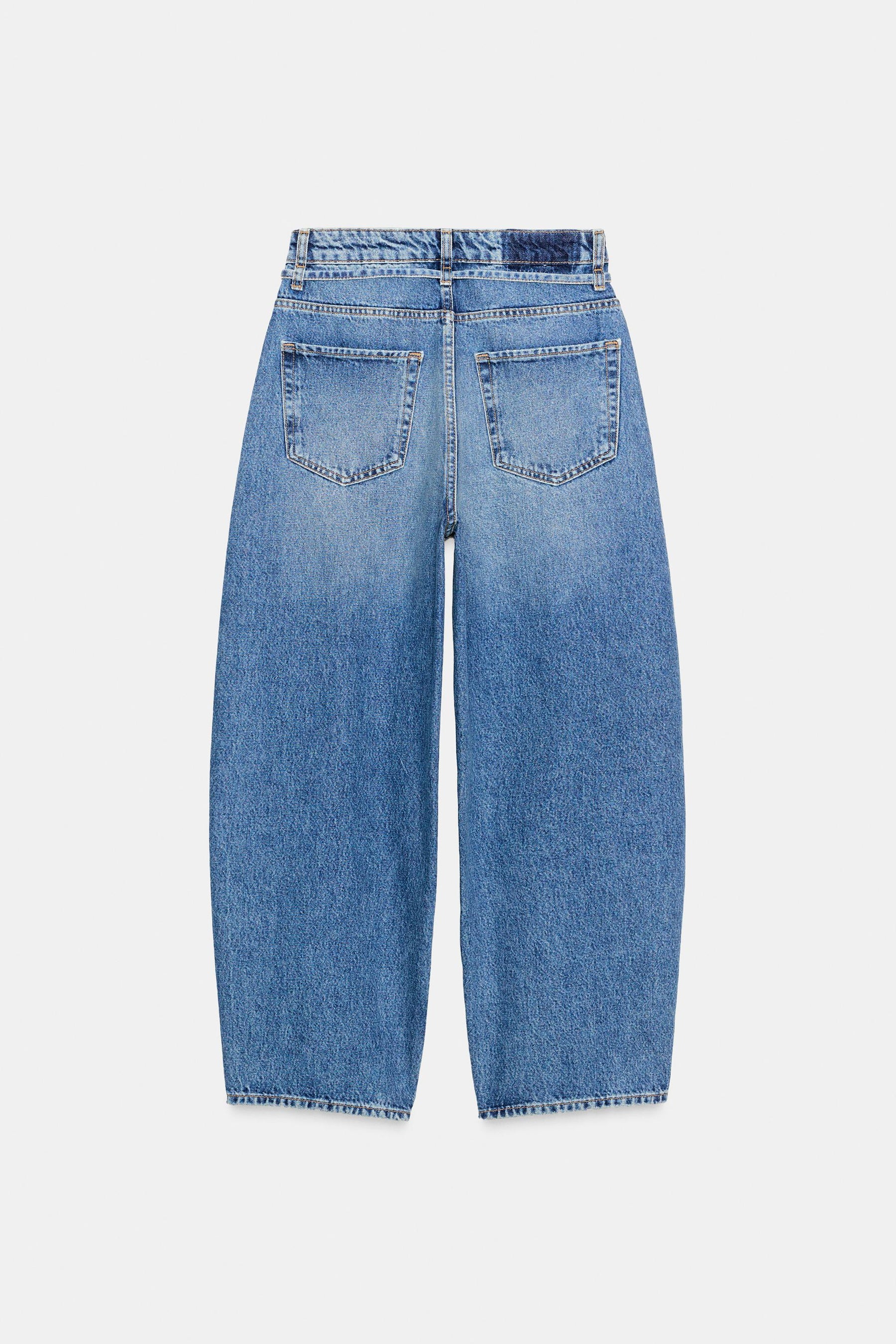 Mid-waist barrel-leg jeans