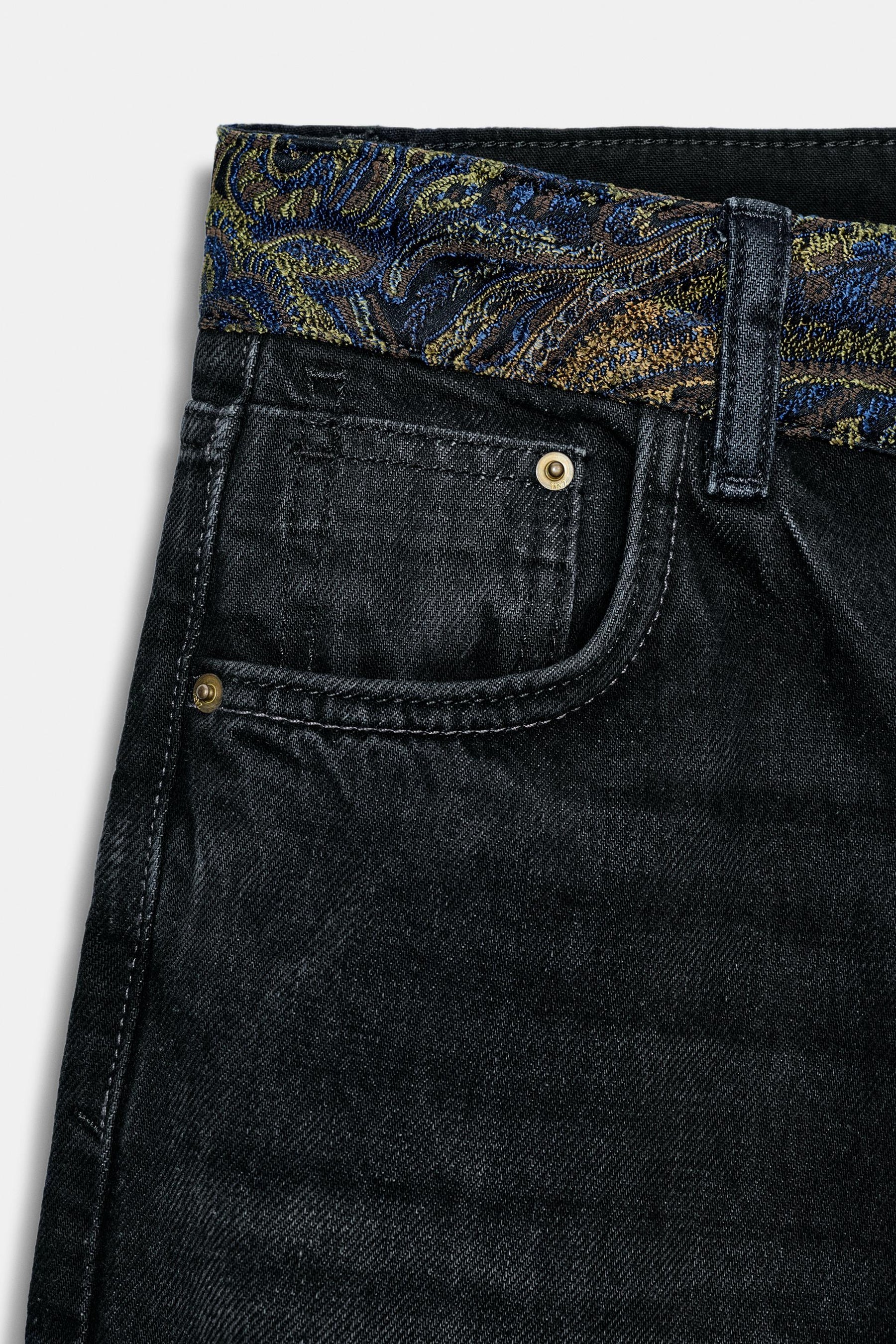 Mid-Waist Jacquard Jeans