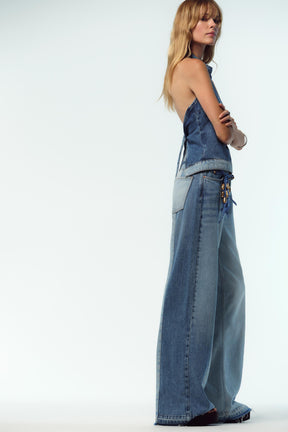 Wide-leg high-waist jeans