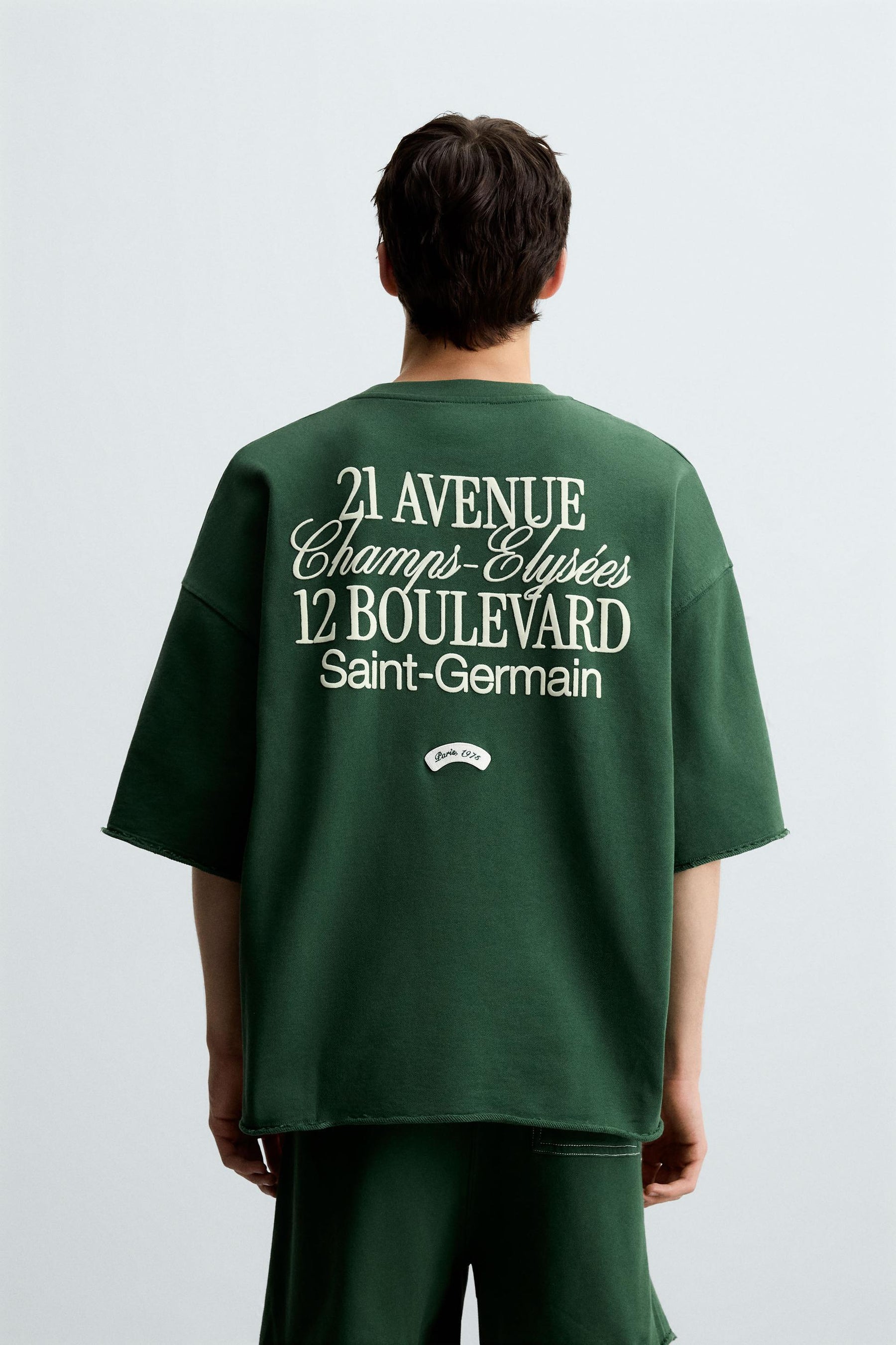 SWEATSHIRT WITH CONTRAST PATCH - Image 3