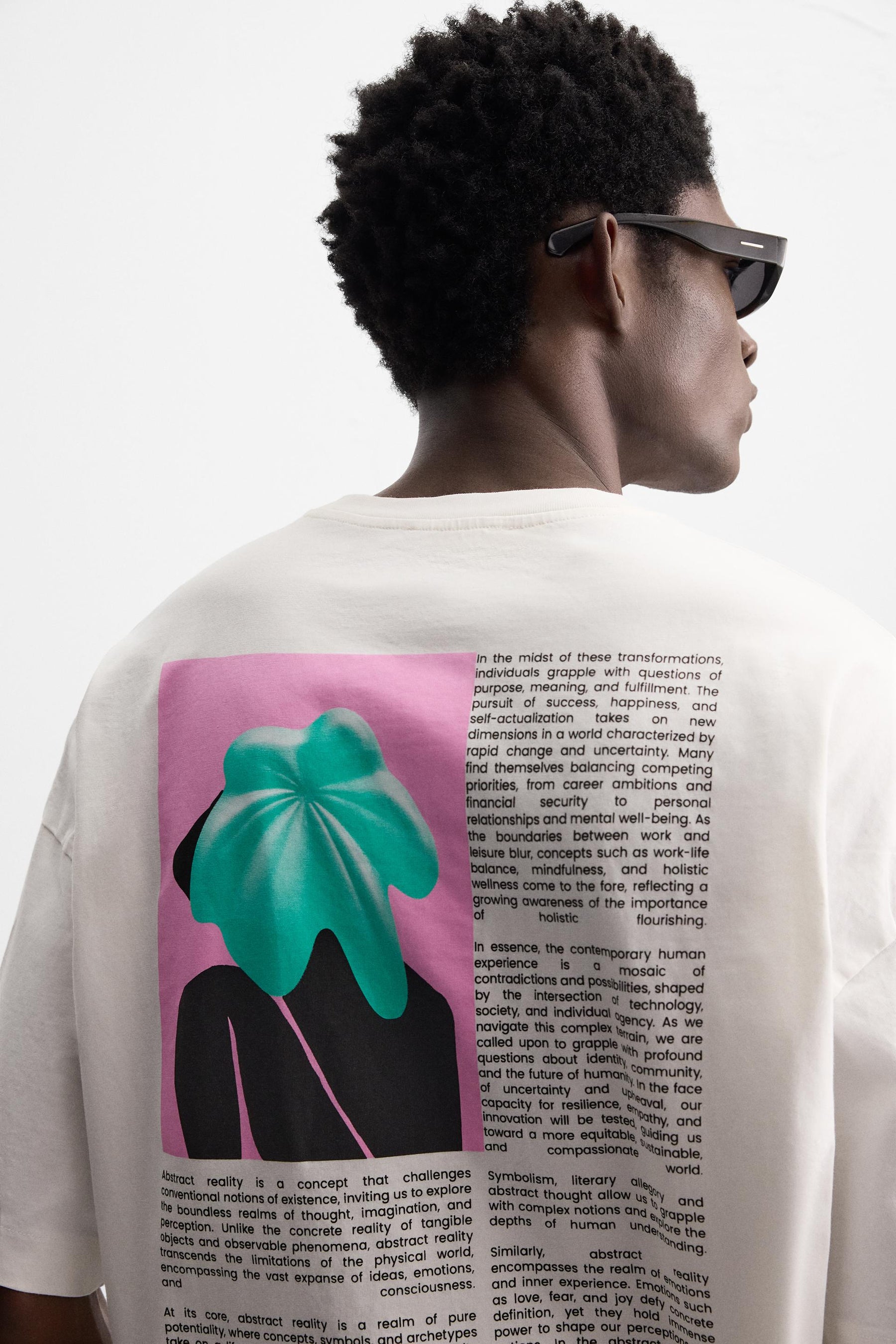 PRINTED GRAPHIC T-SHIRT - Image 6