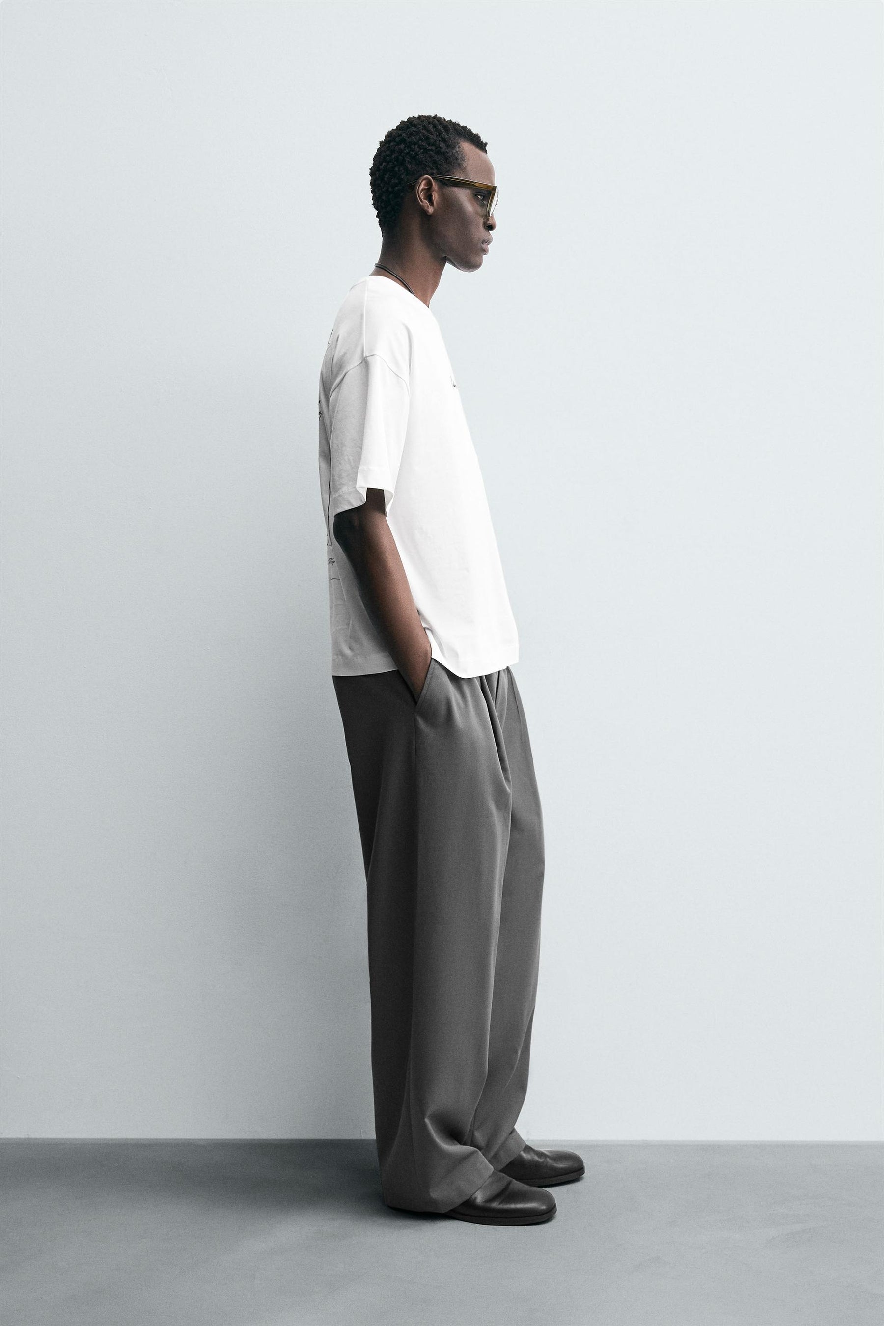 SLOGAN EMBROIDERED T-SHIRT - Image 4