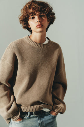 OVERSIZED KNIT JUMPER