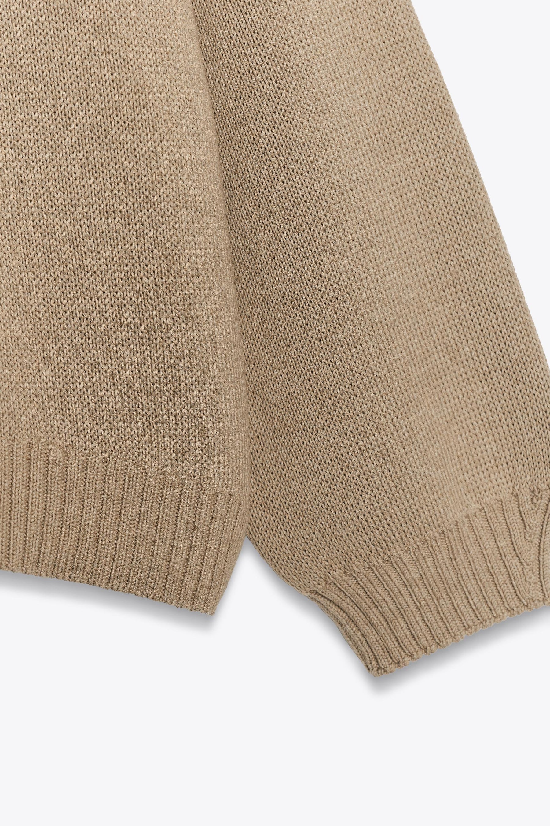 OVERSIZED KNIT JUMPER