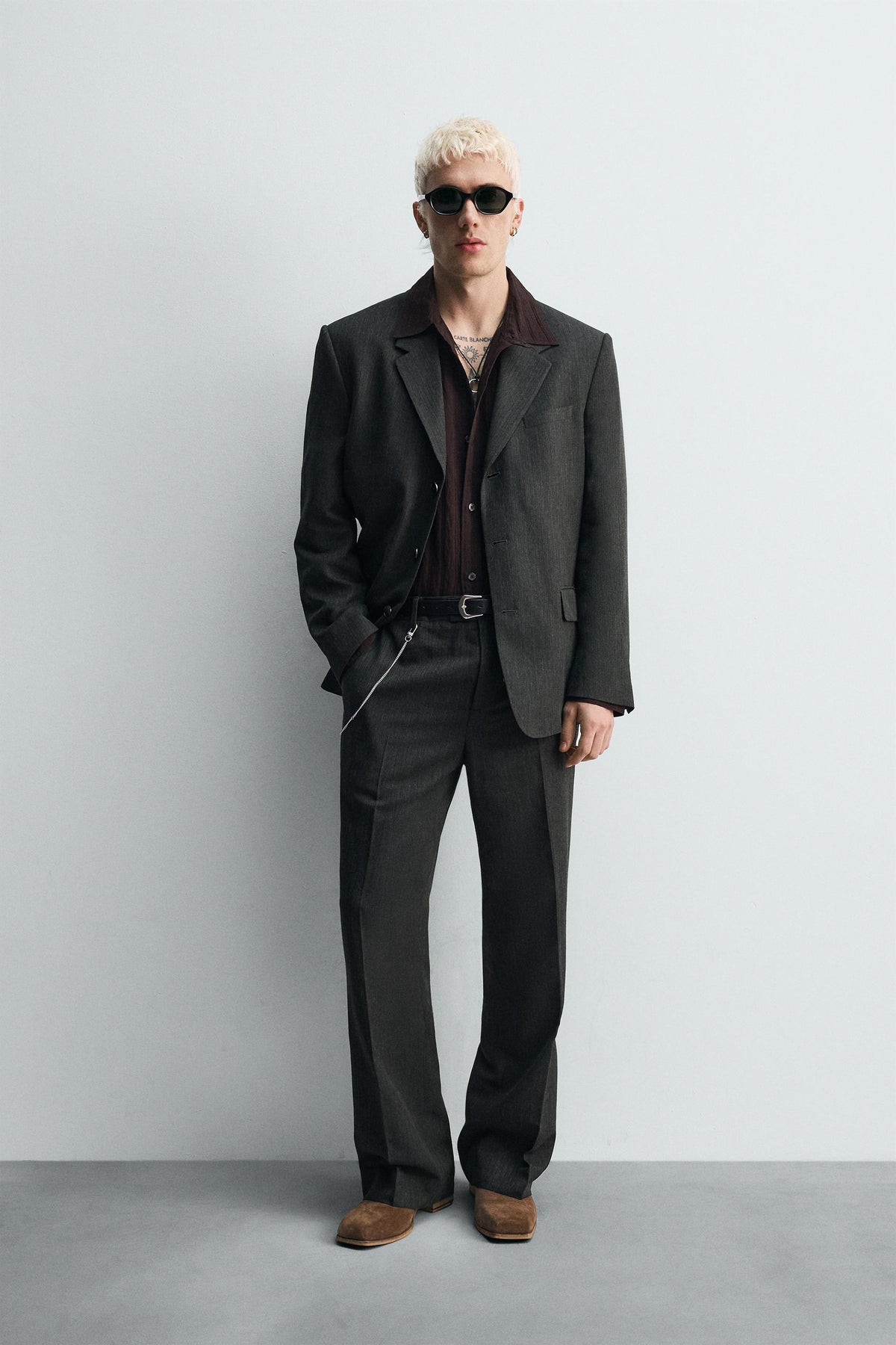 LIMITED EDITION TEXTURED BLAZER - Image 1