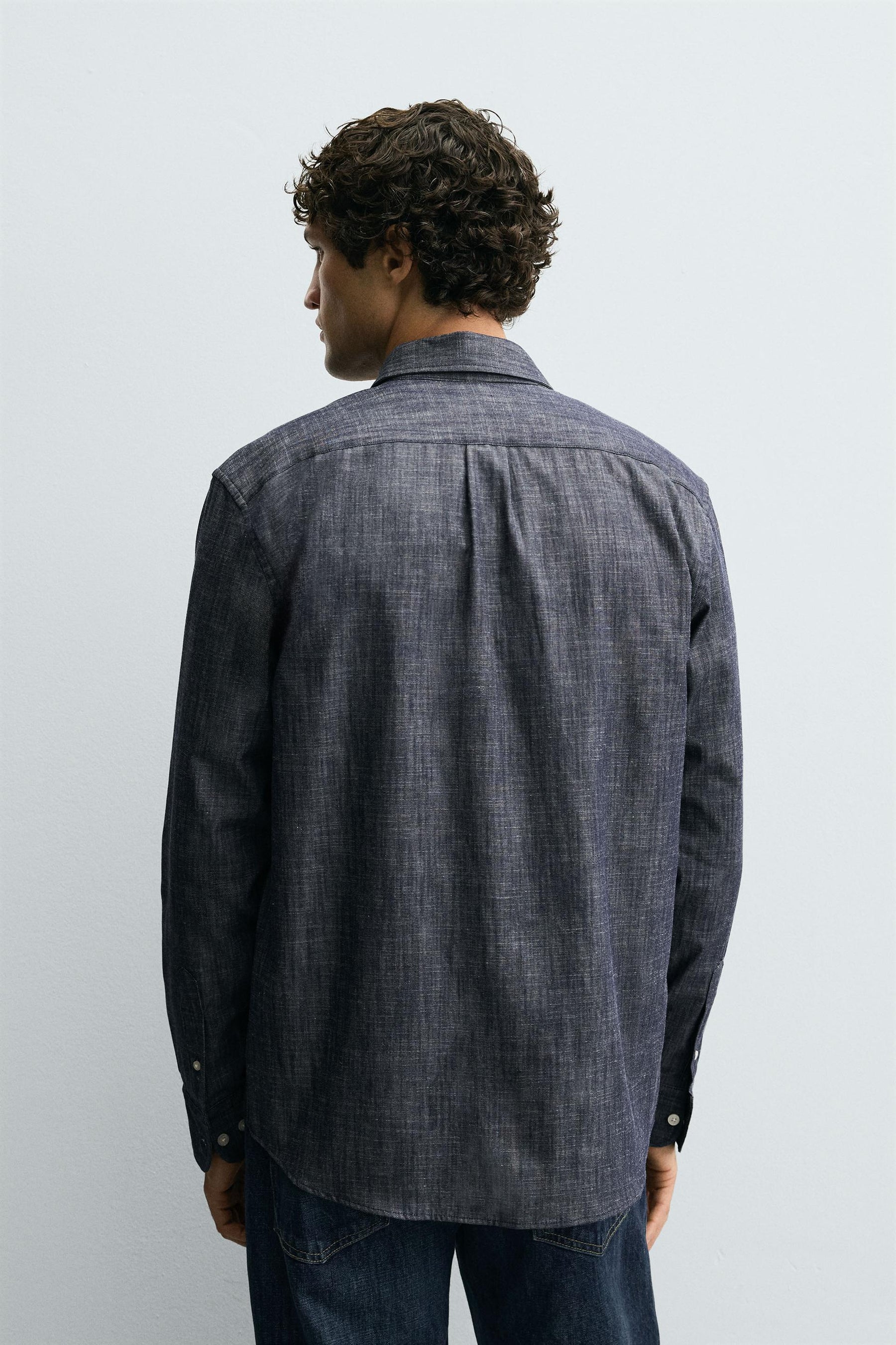 REGULAR FIT BUTTON-DOWN SHIRT - Image 3