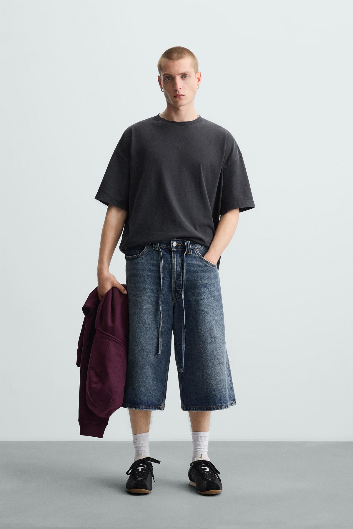 LIGHT WEIGHT WASHED BOXY FIT T-SHIRT - Image 1