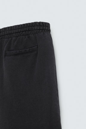 WASHED JOGGER BERMUDA SHORTS - Image 9