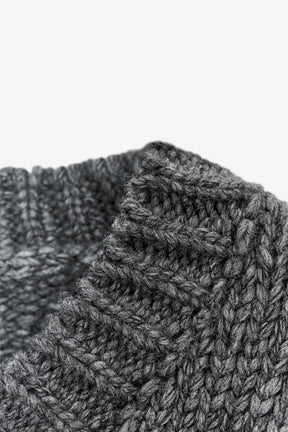 CROPPED V-NECK JUMPER