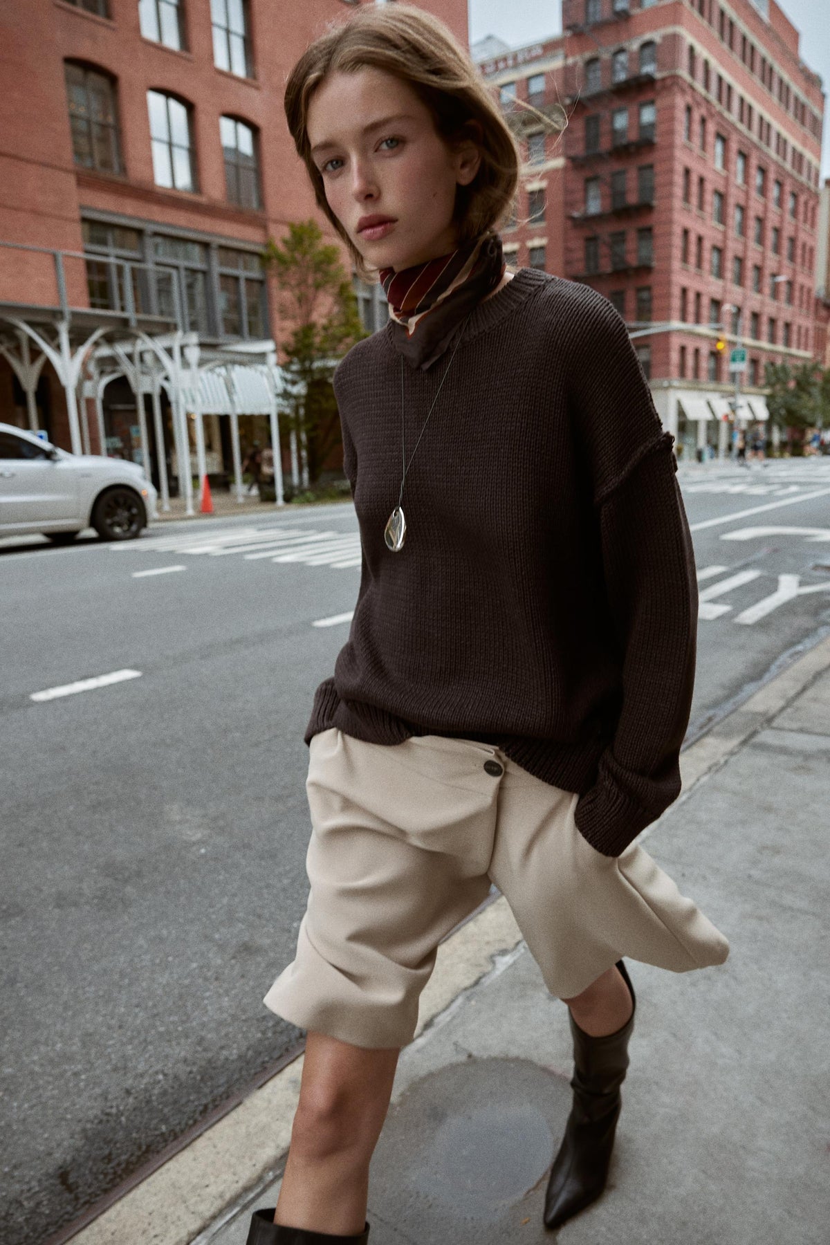 KNIT JUMPER WITH EXPOSED SEAMS - Image 2