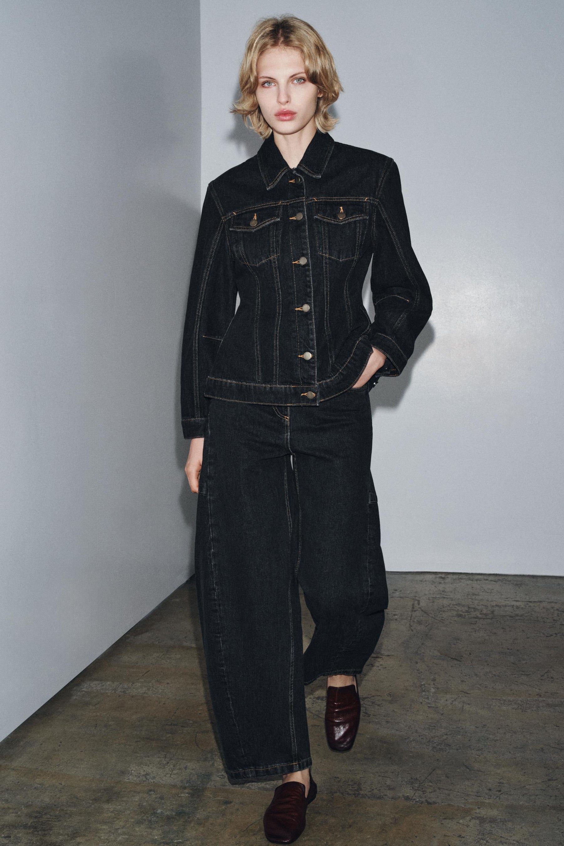 ZW COLLECTION FITTED DENIM JACKET - Image 1