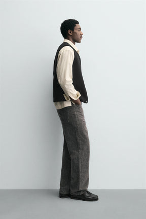 BOUCLÉ TEXTURE GILET WITH WOOL - Image 4