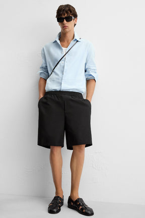 TEXTURED REGULAR FIT BERMUDA SHORTS - Image 5
