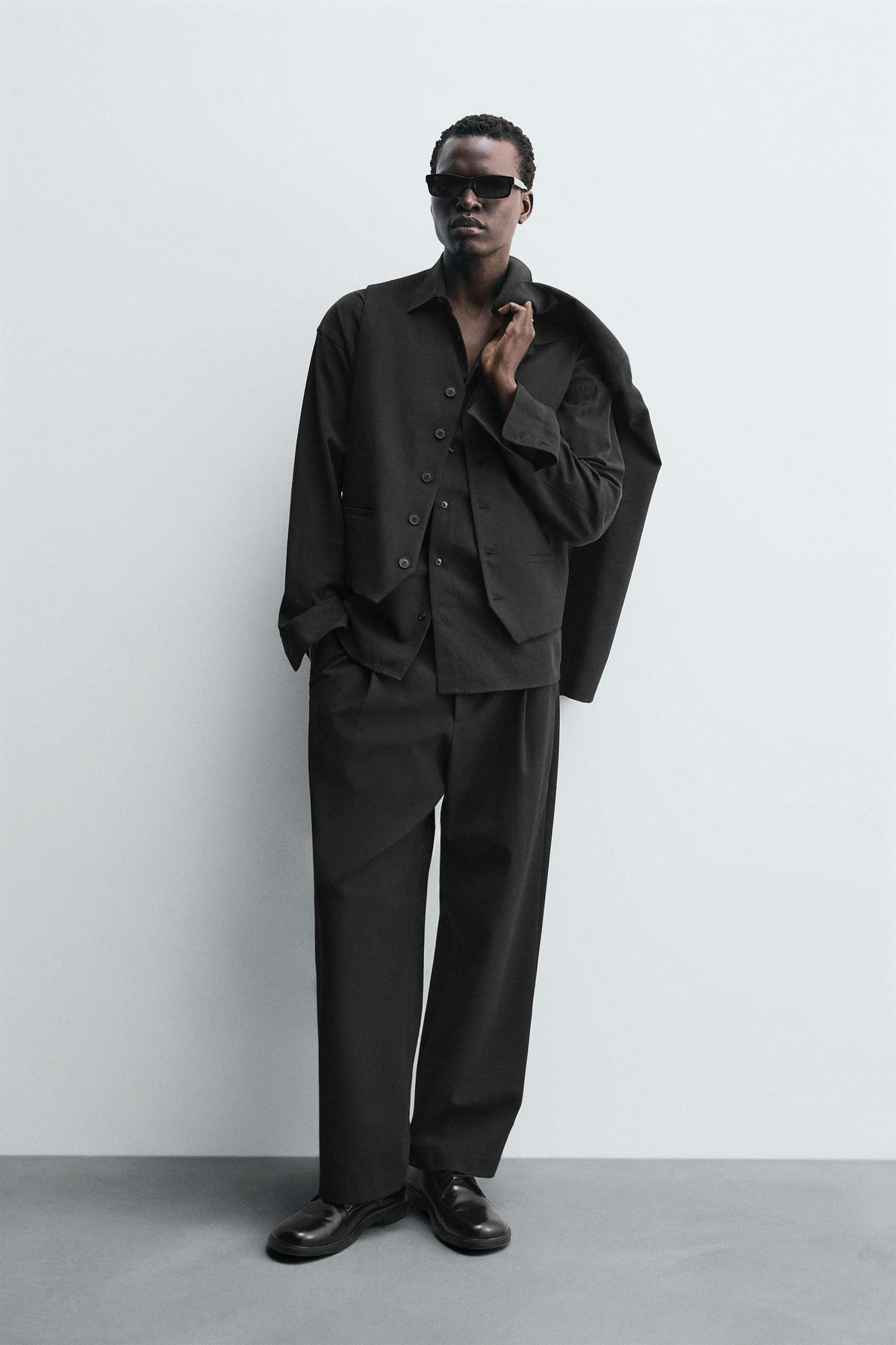 TEXTURED SUIT WAISTCOAT - Image 1