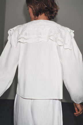 Embroidered Collar Poplin Shirt