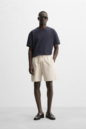TEXTURED REGULAR FIT BERMUDA SHORTS - Image 1