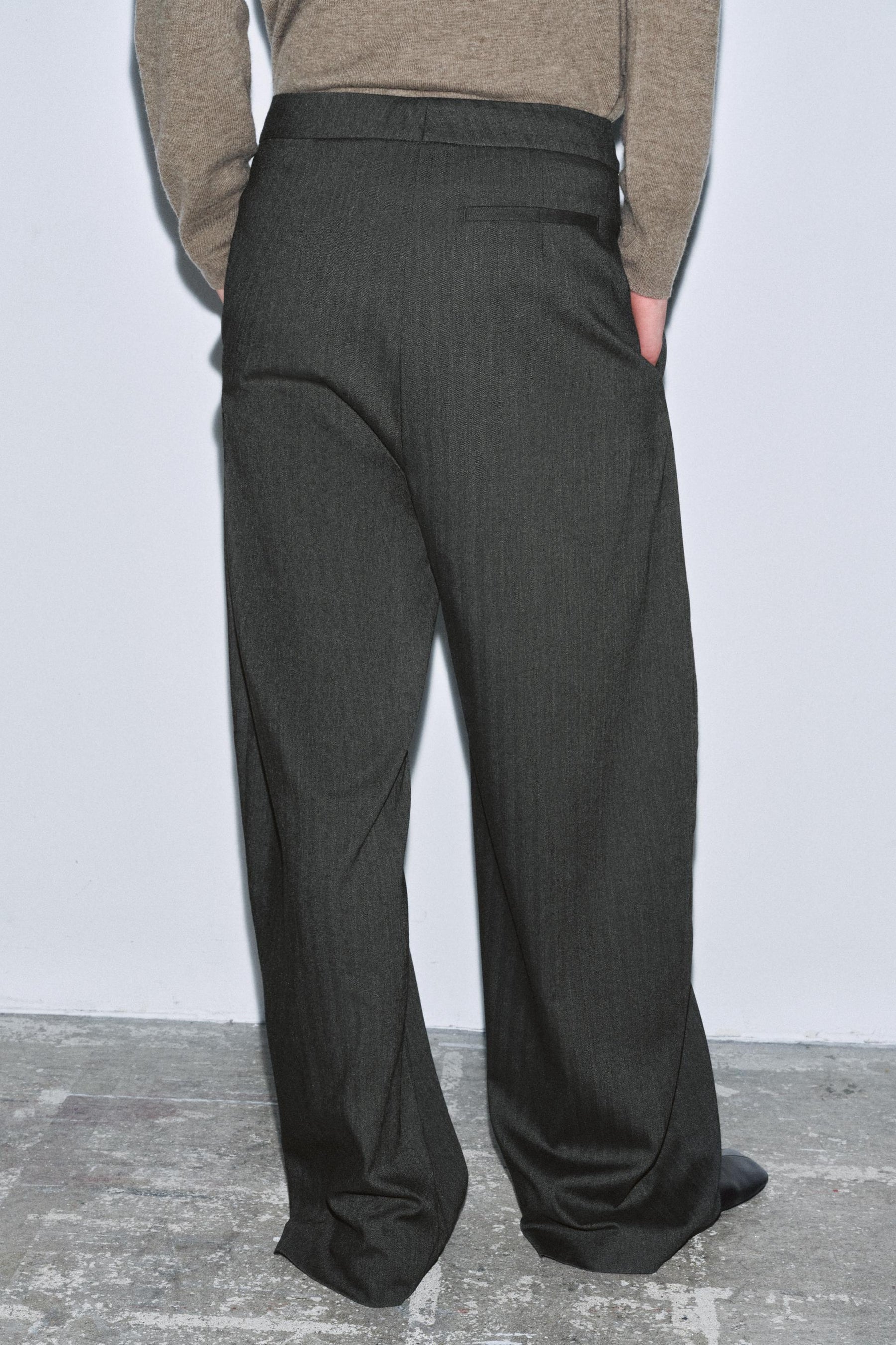 Textured Balloon Trousers