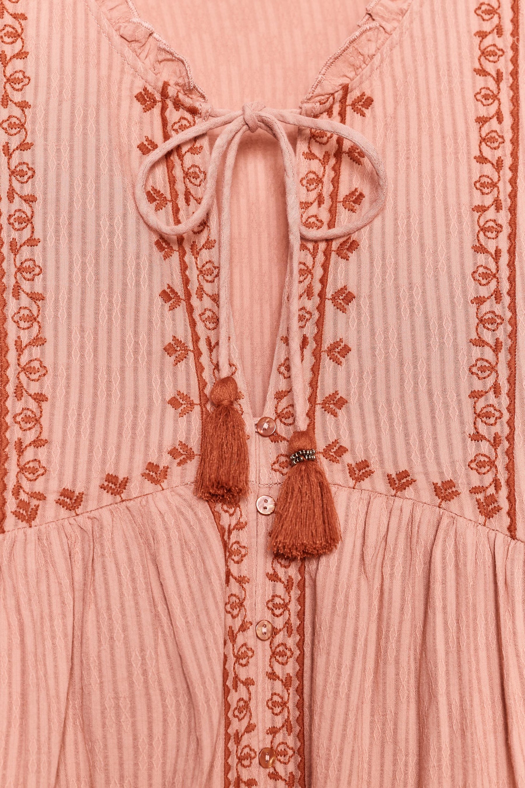 Embroidered Contrast Blouse