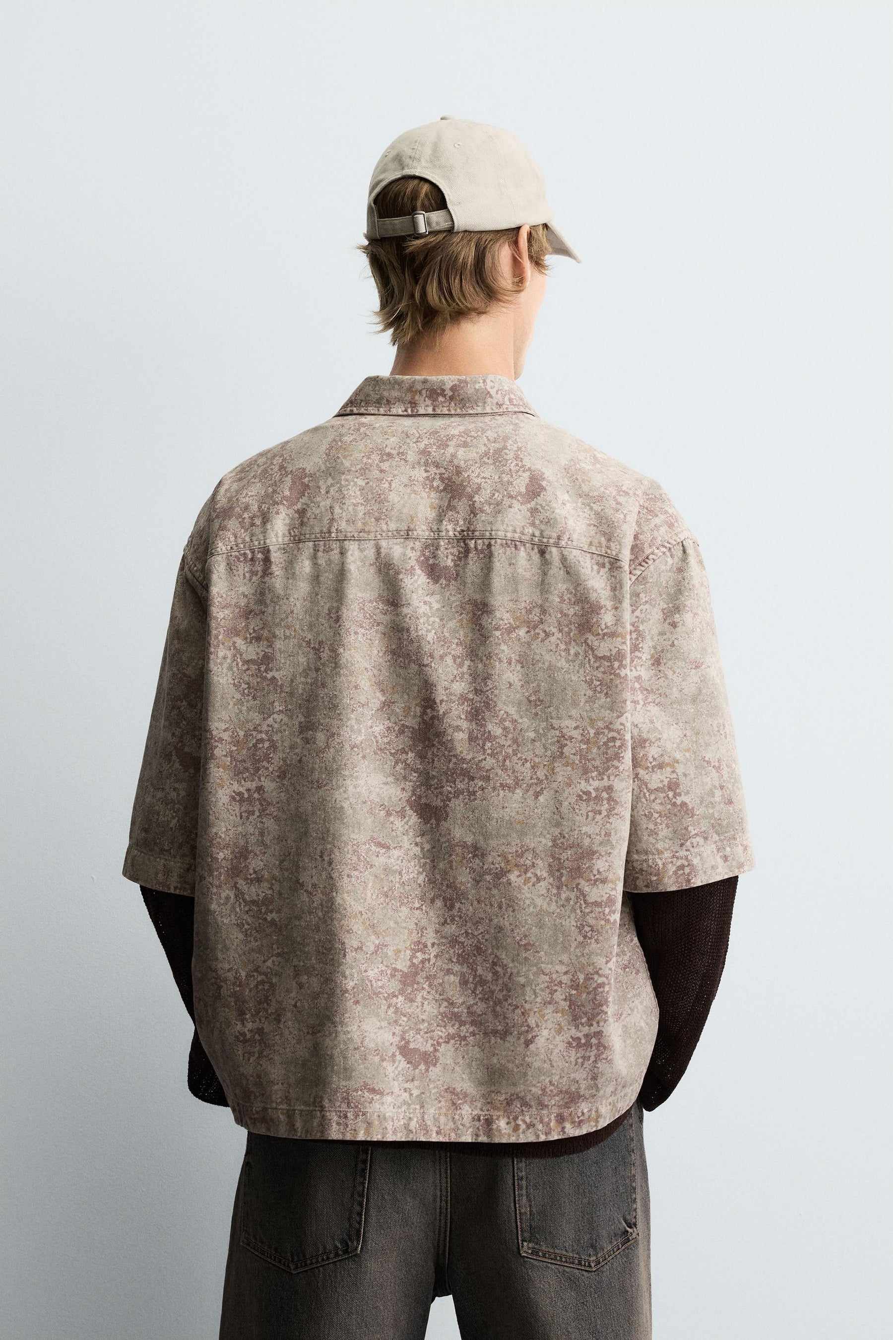 RELAXED FIT ABSTRACT PRINT SHIRT - Image 3