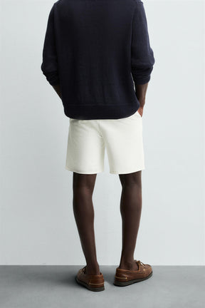 TEXTURED COMFORT BERMUDA SHORTS - Image 3