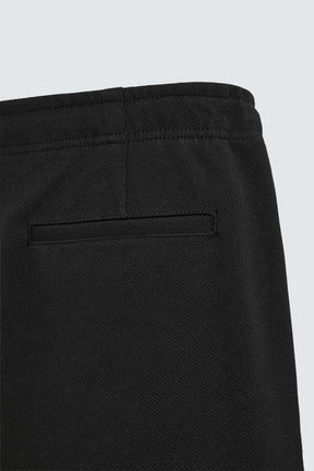 TEXTURED COMFORT BERMUDA SHORTS - Image 10