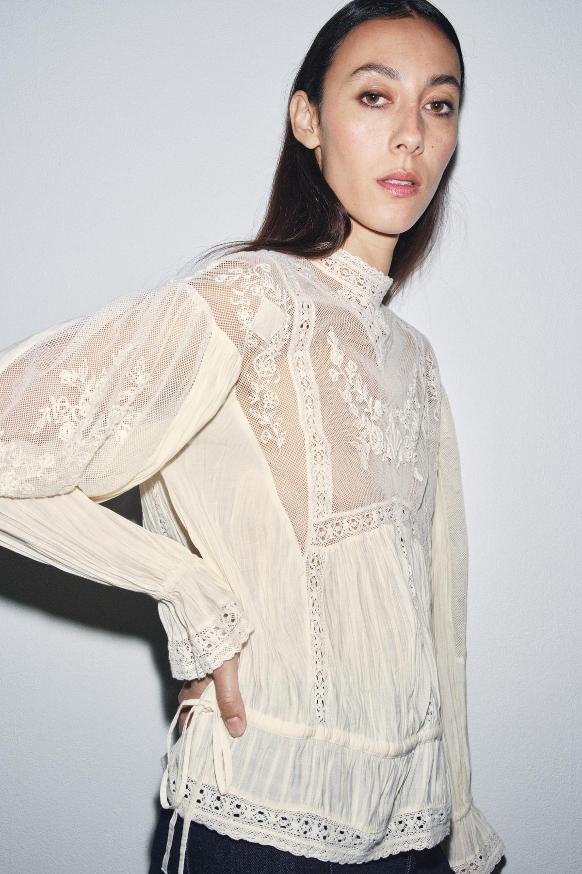 Embroidered Romantic Blouse