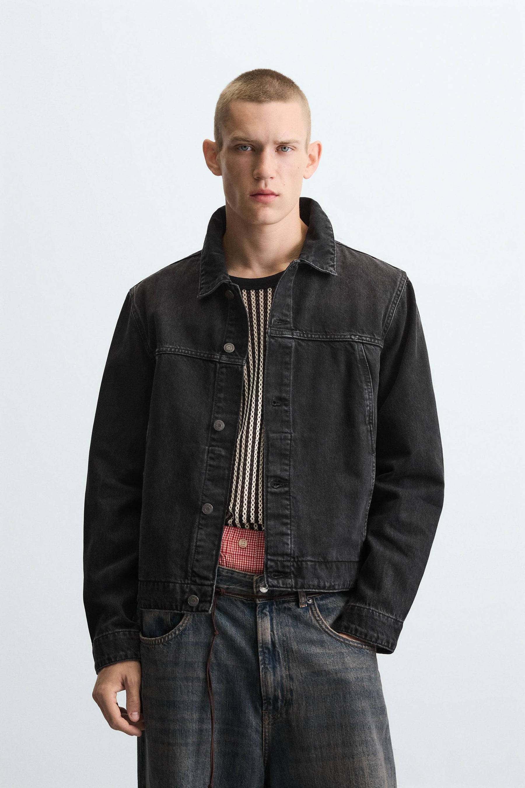 BASIC DENIM JACKET - Image 2