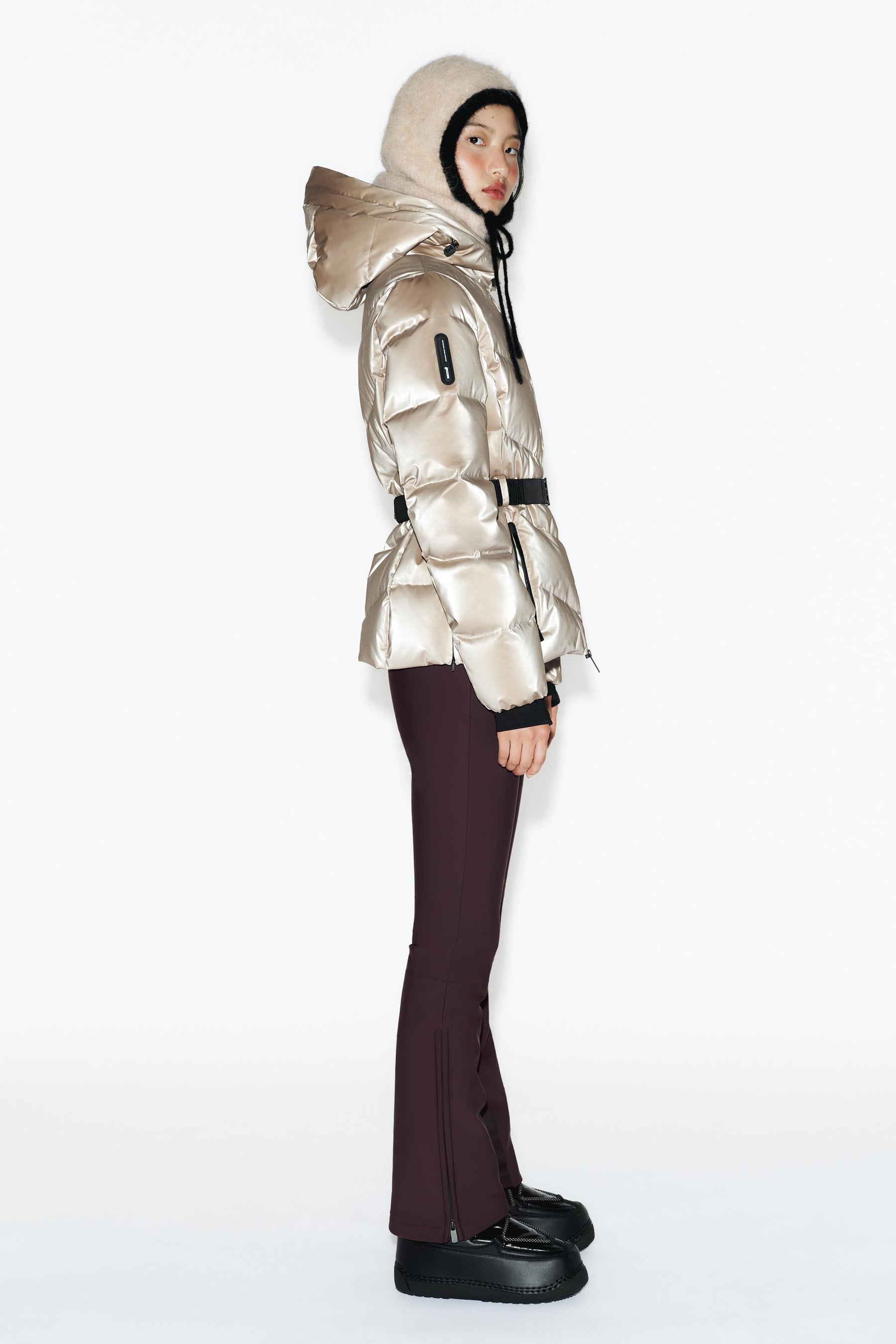 Water-resistant down jacket