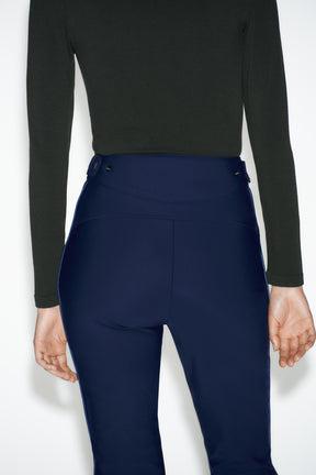 Water-resistant ski trousers