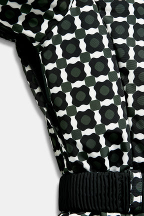 Water-resistant down jacket