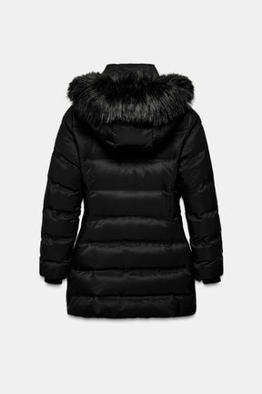 Water-repellent puffer jacket