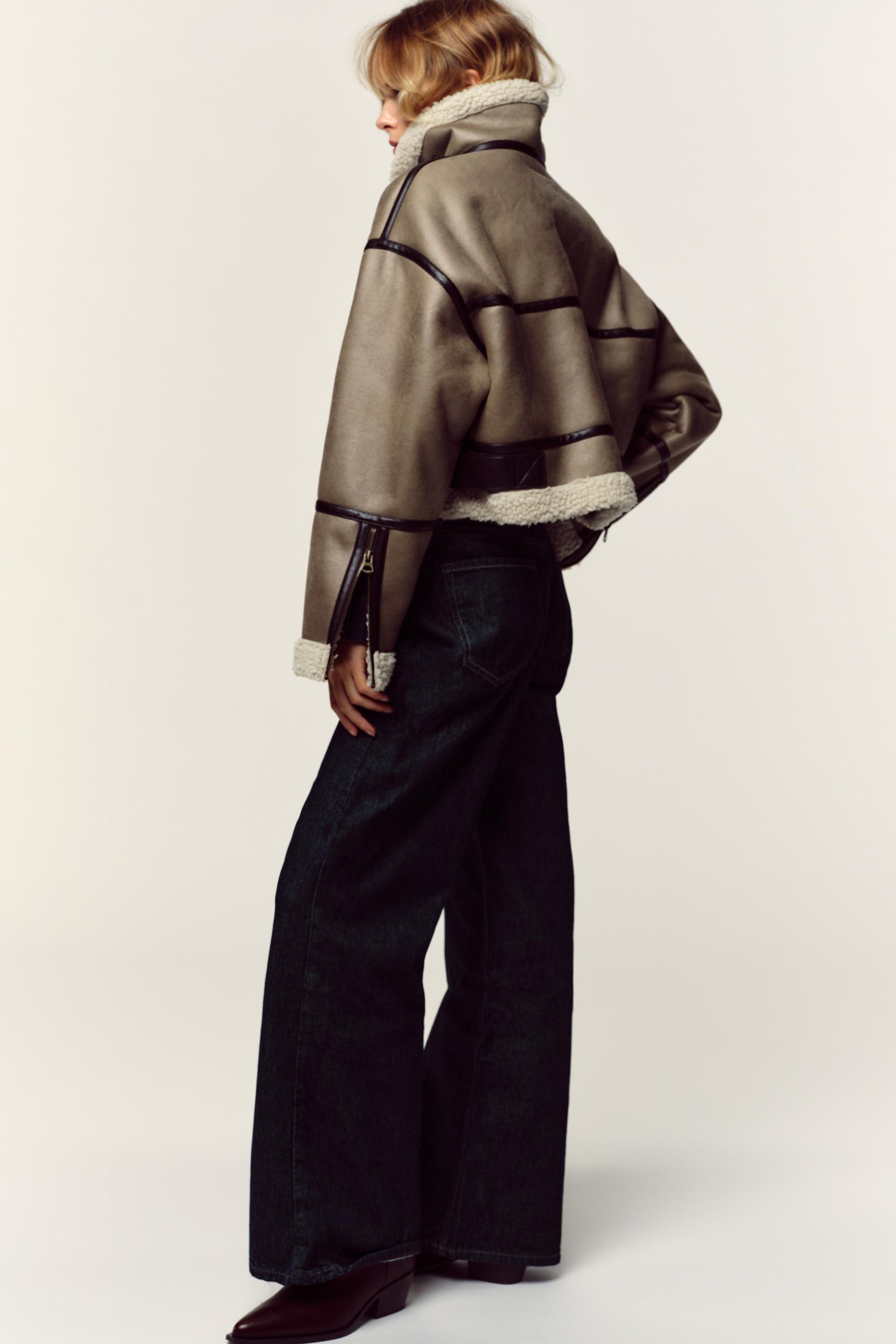 Double-Faced Short Jacket