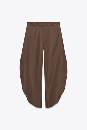 Wide-leg trousers with vents