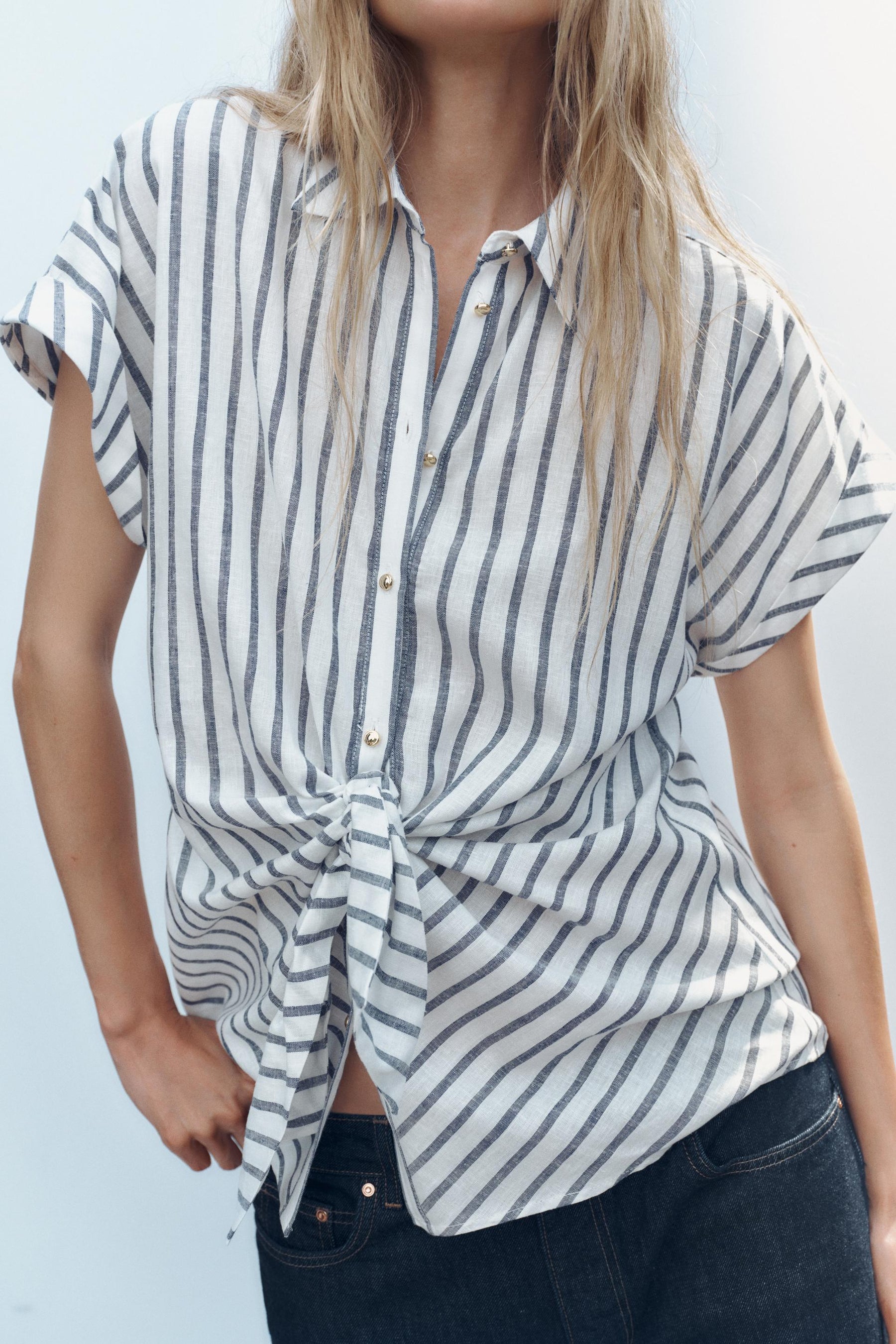 Linen Blend Knotted Shirt