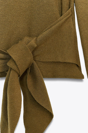 KNOT DETAIL JUMPER