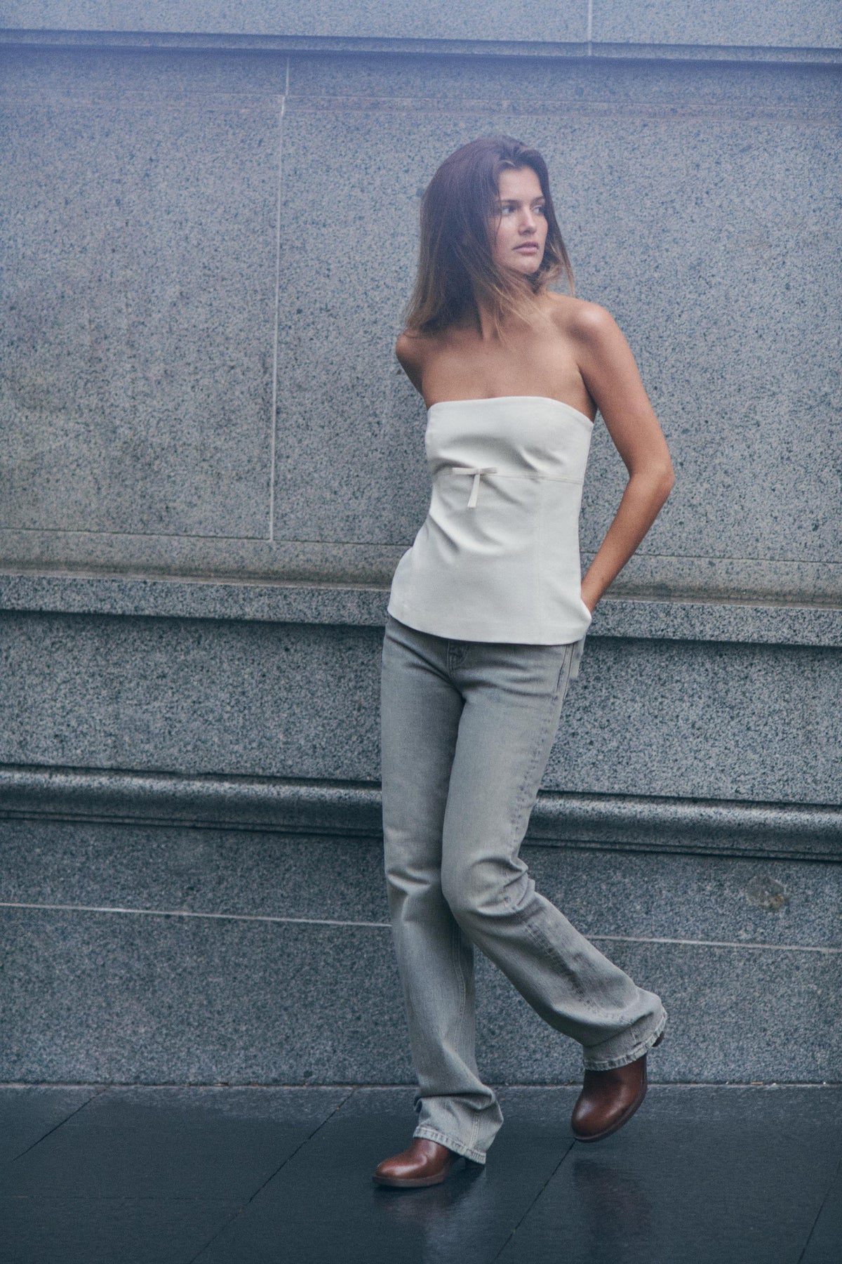 Straight High-Waist Jeans