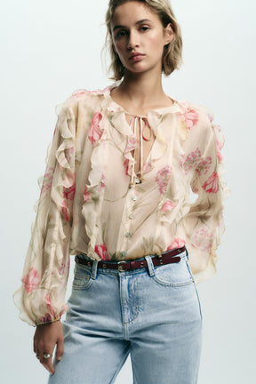 High-waist Jeans with Belt