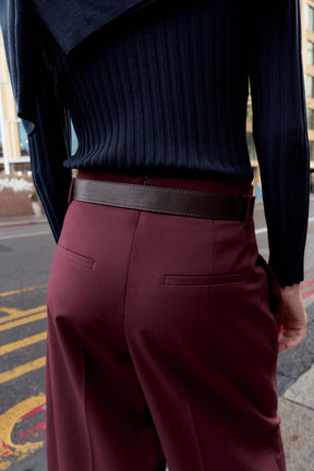 Trousers with belt