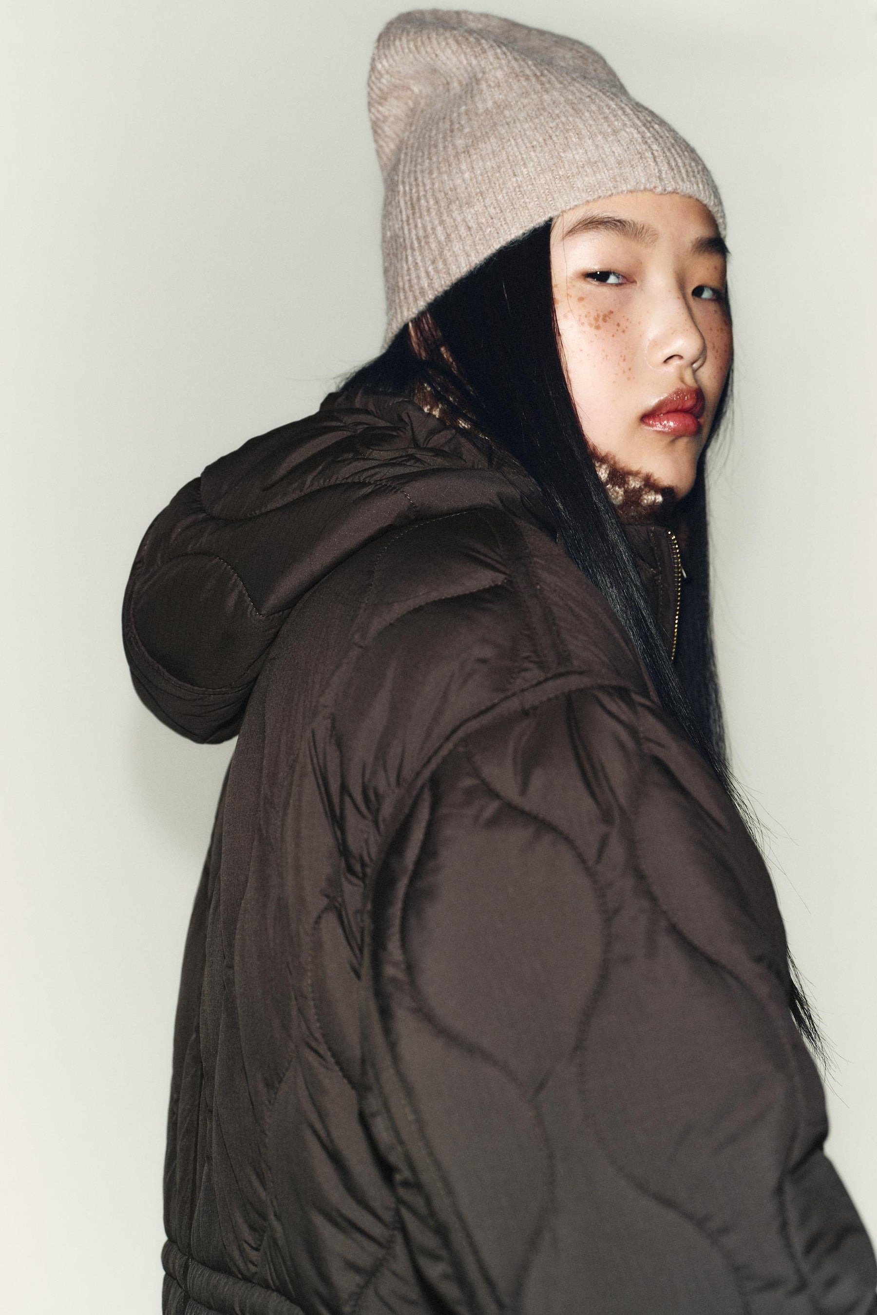 WATER-REPELLENT QUILTED JACKET WITH HOODIE - Image 6