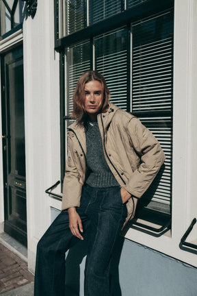 Water-repellent quilted jacket