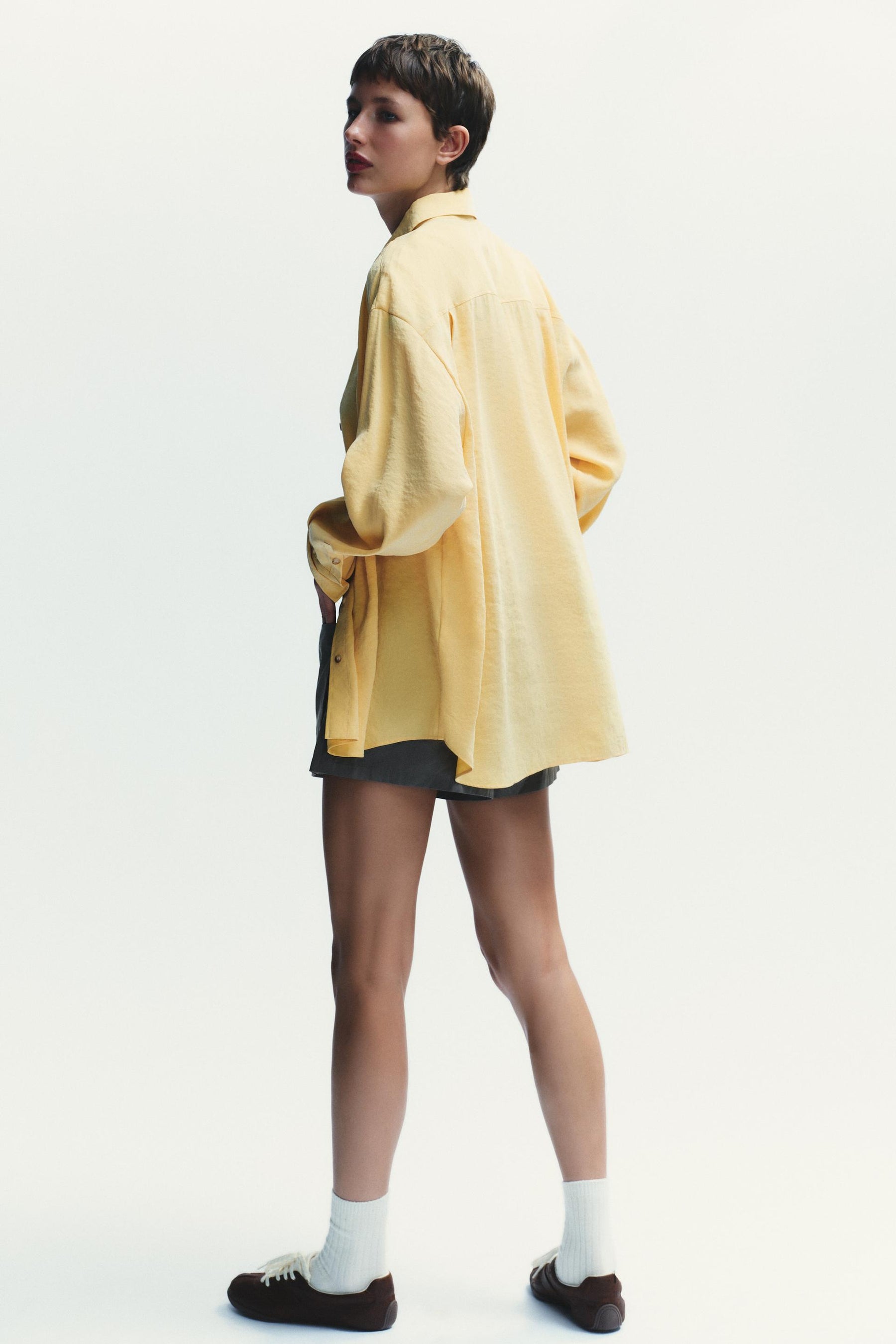 Oversize Flowing Shirt