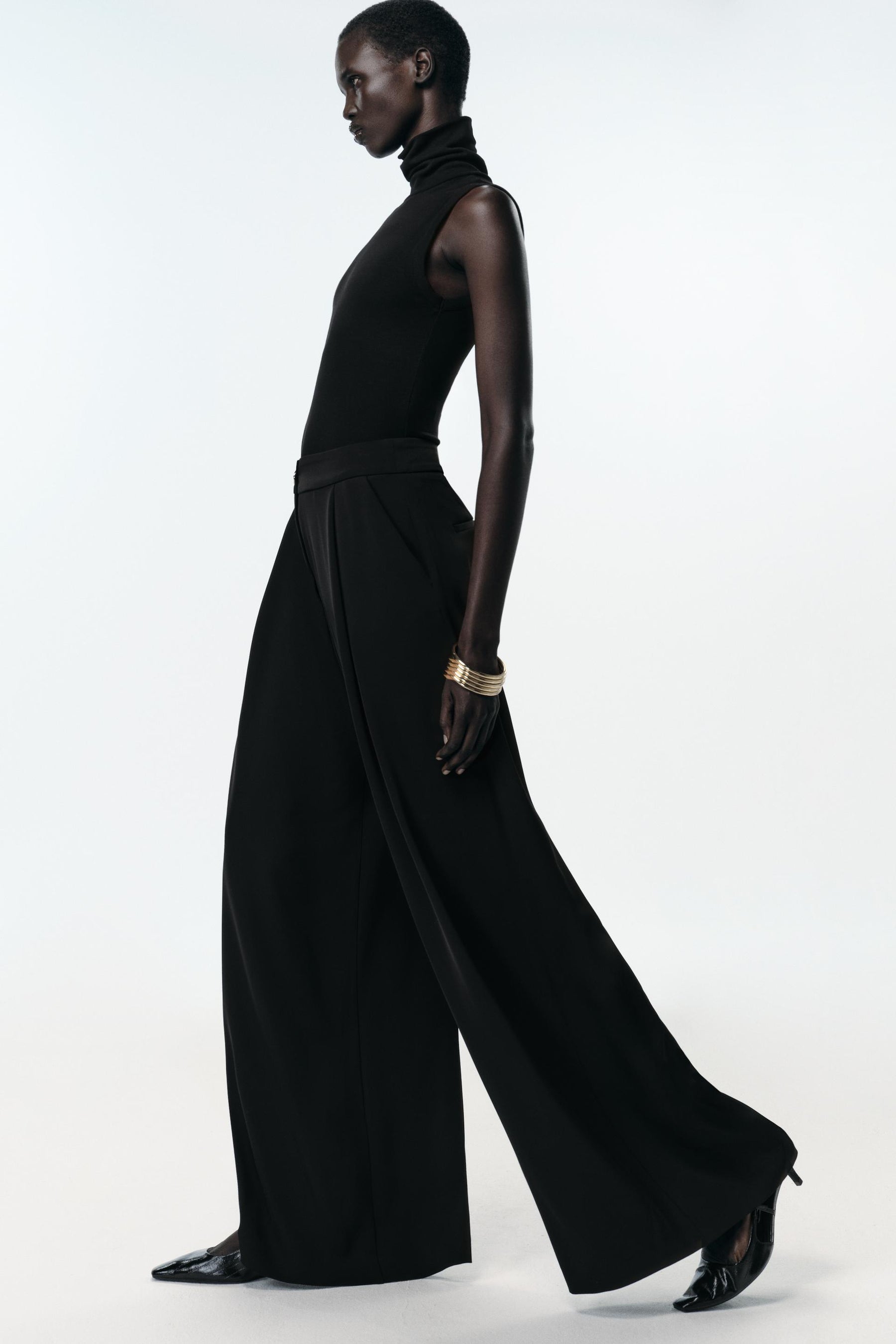 FLOWING PALAZZO PANTS