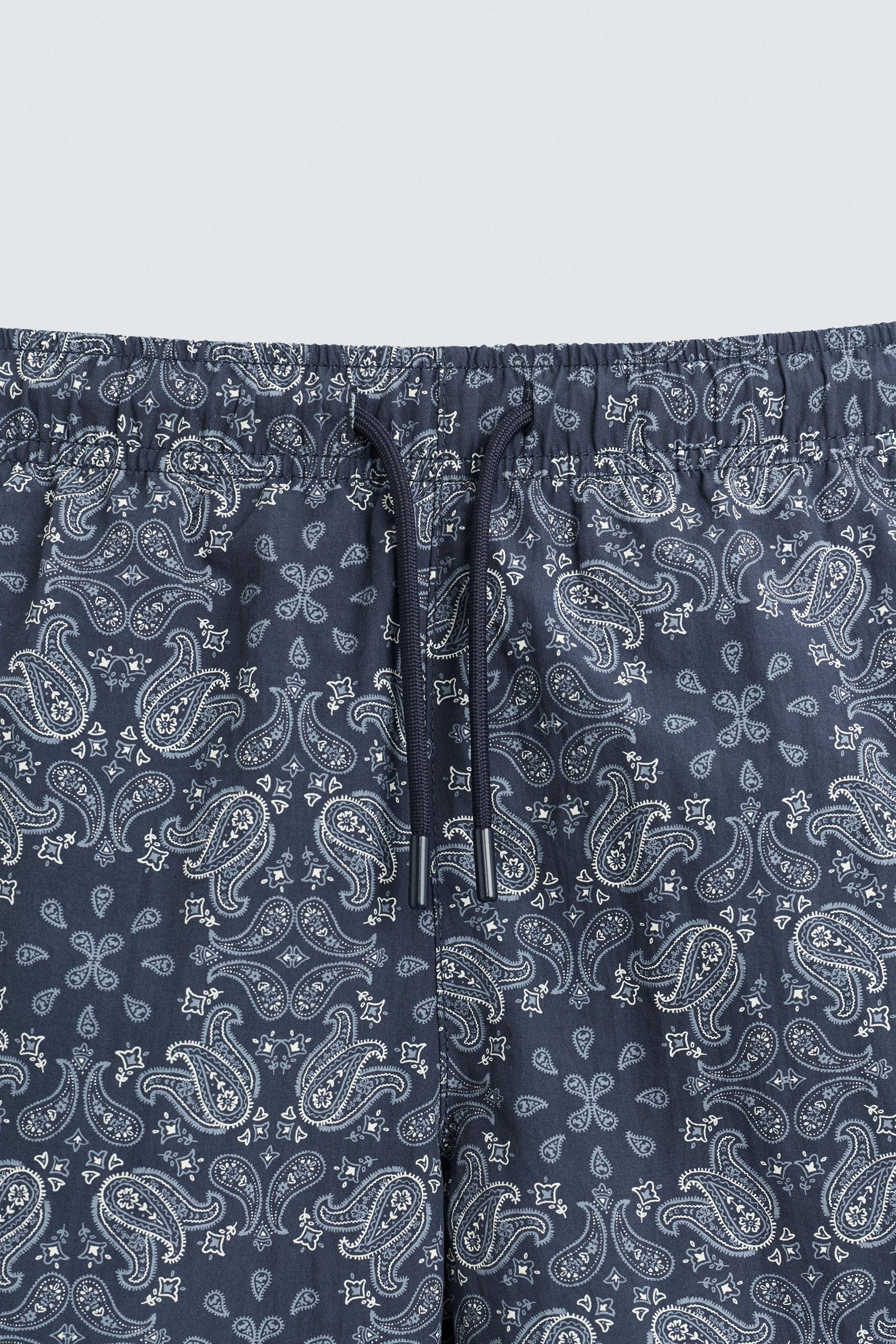PAISLEY PRINTED MID-LENGTH SWIMMING TRUNKS - Image 3