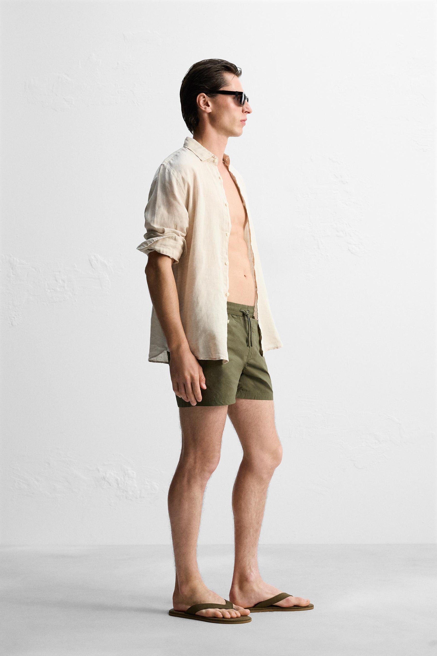 BASIC MID-LENGTH SWIMMING TRUNKS - Image 4