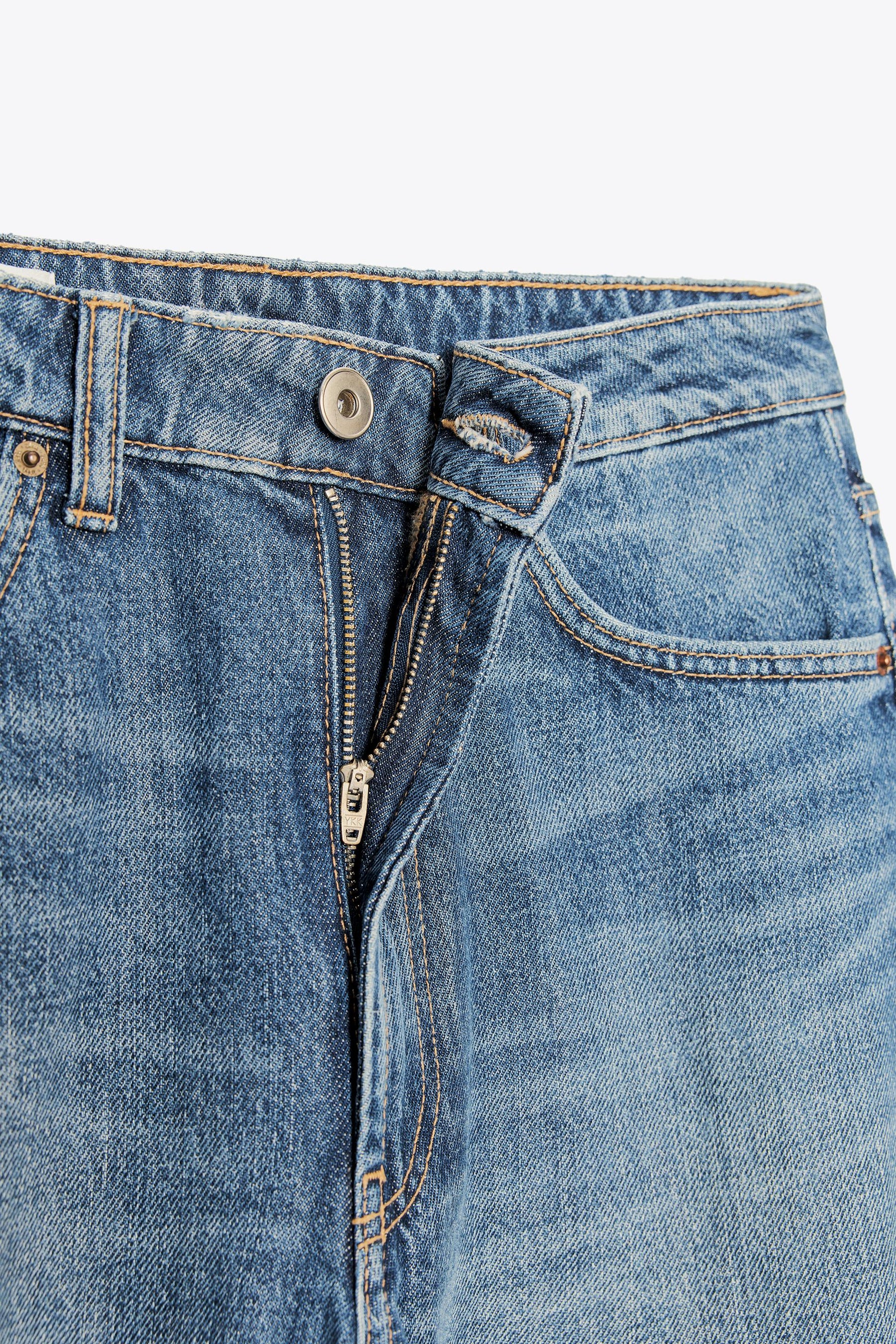 Baggy Mid-Waist Jeans